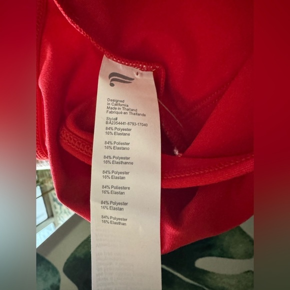 Fabletics Low Impact Cross-Back Bra-Heated Red Size Medium - Picture 5 of 6